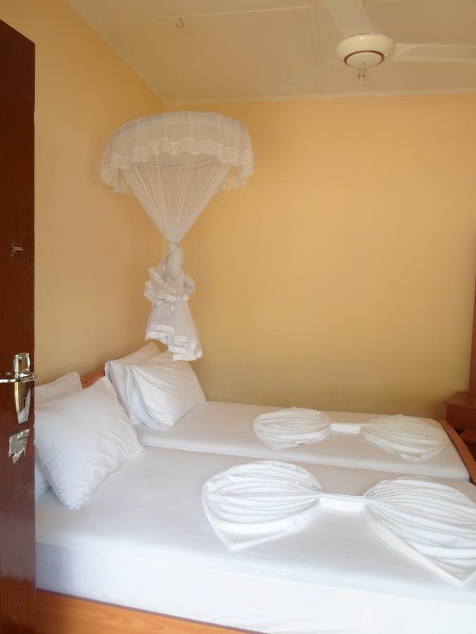 Swiss Garden Tourist Rest Hotel Anuradhapura Kültér fotó
