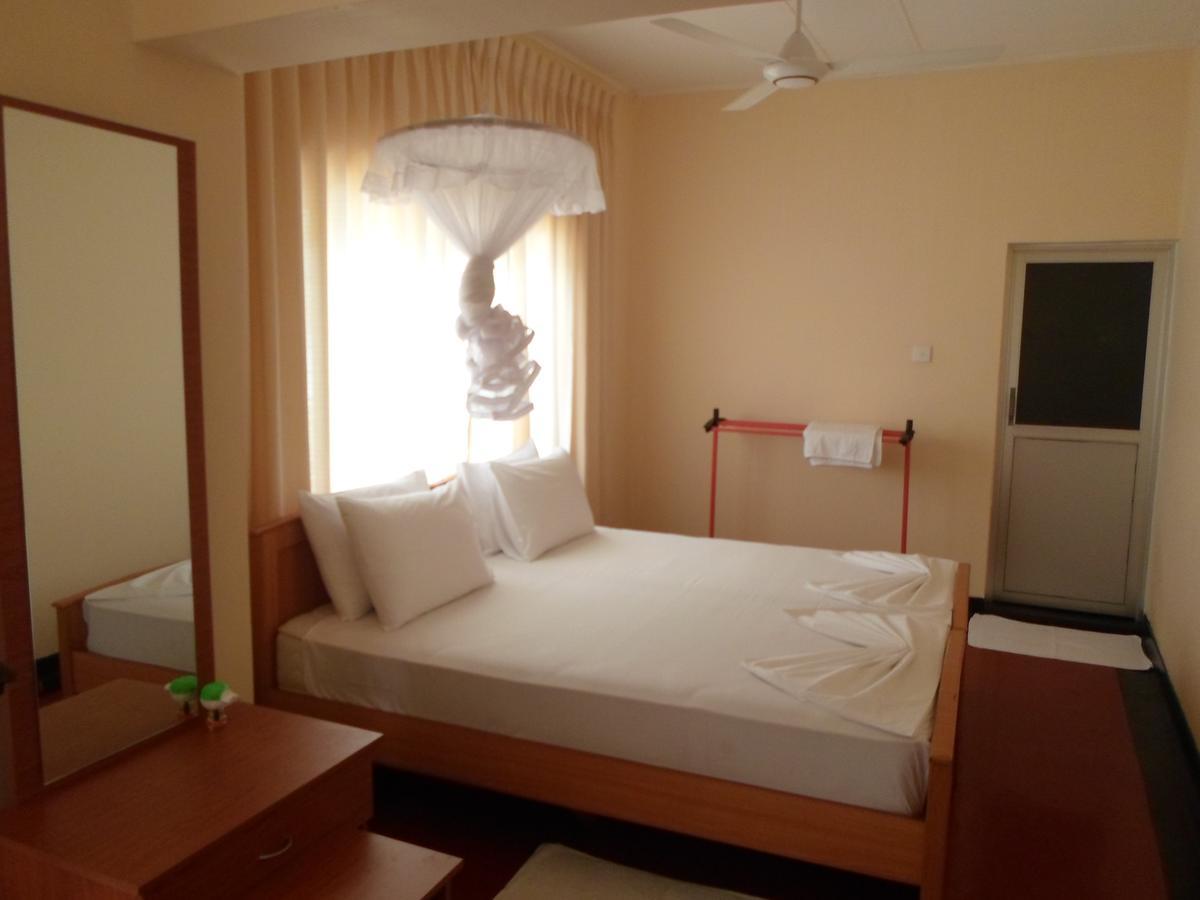 Swiss Garden Tourist Rest Hotel Anuradhapura Kültér fotó