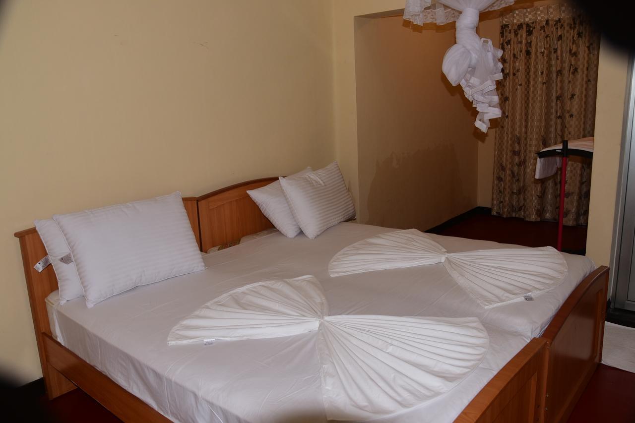 Swiss Garden Tourist Rest Hotel Anuradhapura Kültér fotó
