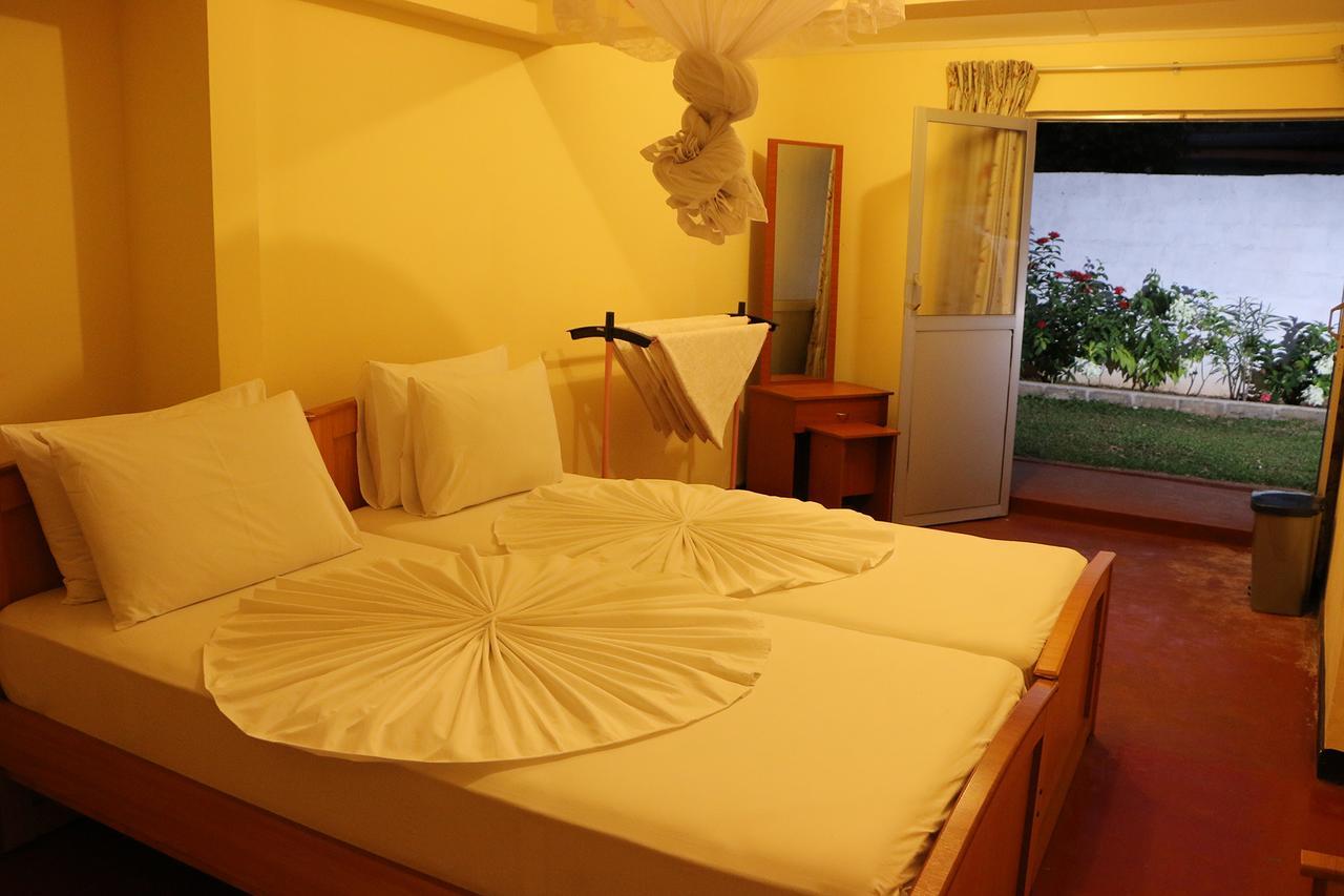Swiss Garden Tourist Rest Hotel Anuradhapura Kültér fotó
